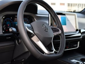 2024 Volkswagen Atlas Cross Sport 2.0T SE
